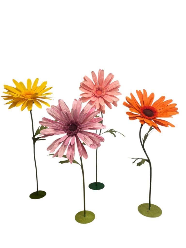 SINGLE GIANT FLOWER TO HIRE